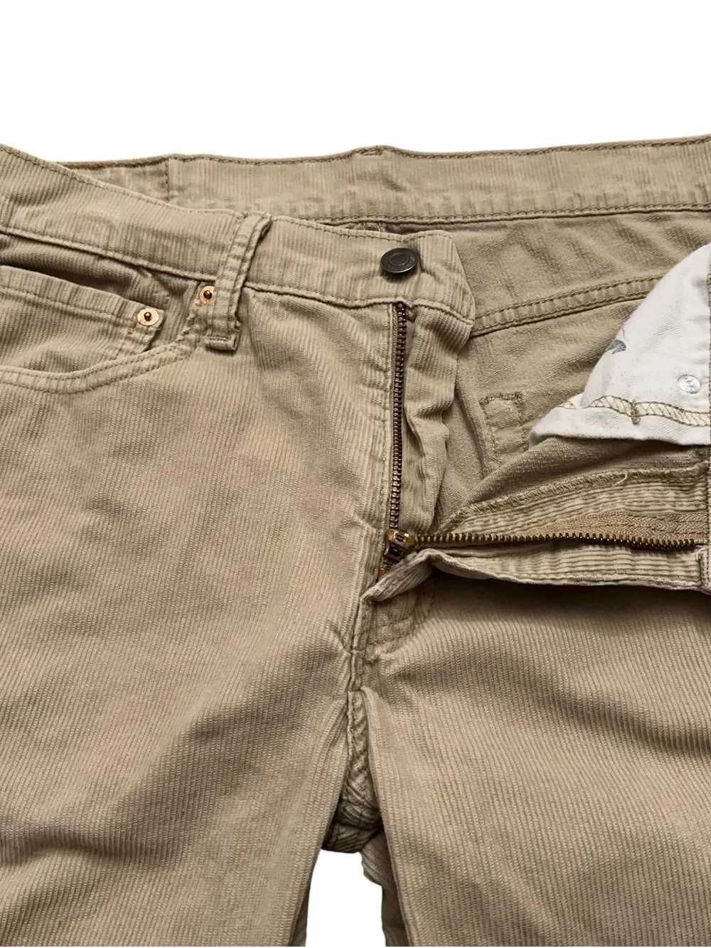 Levis pre owned